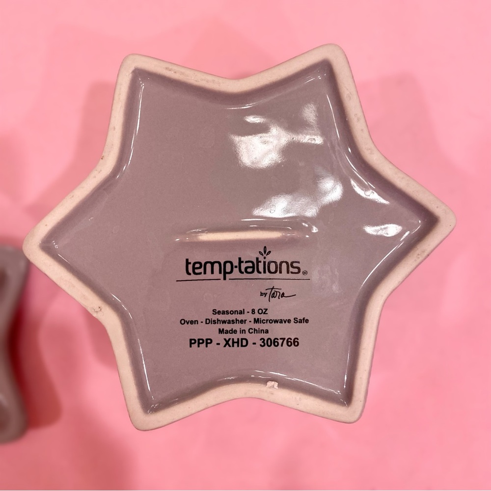 Snowflake Box Ceramic Christmas Temp-Tations Temptations Gray Winter Cookware - Picture 7 of 7